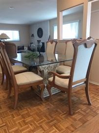 THOMASVILLE  DINING TABLE AND CHAIRS