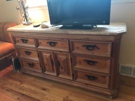 THOMASVILLE  DRESSER WITH HILDAGO TRAVERTINE  STONE TOP