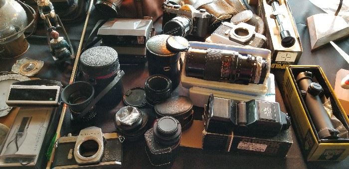 Vintage Cameras & Lenses 