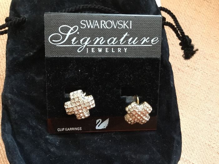 Swarovski clip on earrings 