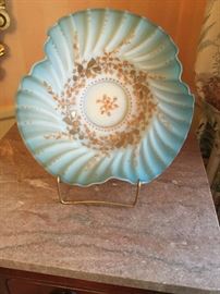 Peachblow ruffled blue bowl with heavy gold painting 