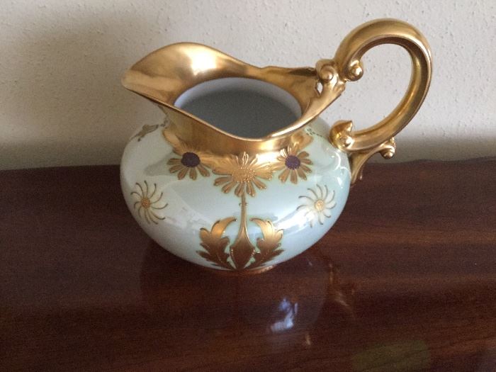Limoges gilt and luster pitcher with daisies 