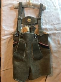 Baby lederhosen