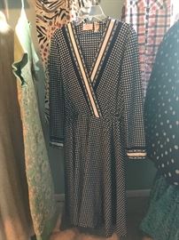 Super large collection of great vintage clothing for ladies, all sizes
