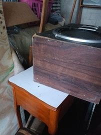pickers, sewing table