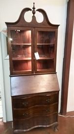 Secretary bookcase top desk, Circa 1940 project it or use it as is!  Chippendale style.