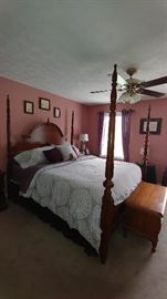 Broyhill four poster bed
