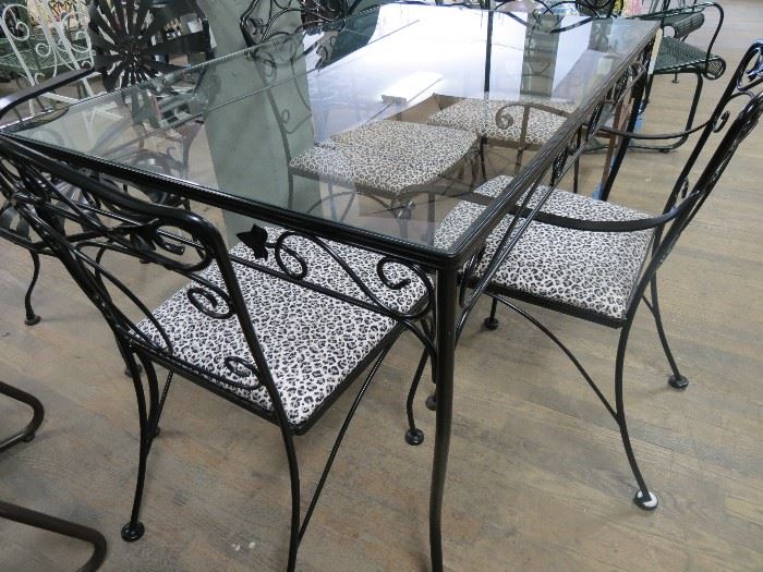 Salterini Wrought Iron Dining set w/ rect. glass top table & 4 chairs w/ leopard cushions