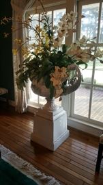 Another view of the stunning arrangement