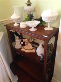 Three shelf book/display unit