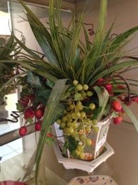 Darling accent arrangement