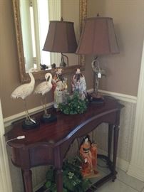 Accent table great for entry