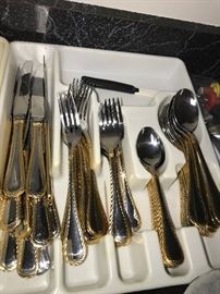 GOLD PLATED FLATWARE