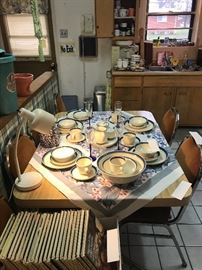 Pfaltzgraff "NORTHWINDS" Dinnerware Set ~ 30 Pieces