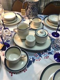 Pfaltzgraff "NORTHWINDS" Dinnerware Set ~ 30 Pieces
