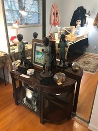 Console Table ~  Located In Jewelry Room