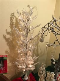 TONS Of Christmas And Holiday Decor