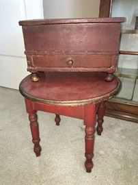 ANTIQUE SMALL ROUND LOW TABLE WITH ORIGINAL PAINT. SMALL ANTIQUE PRIMITIVE CHEST WITH DRAWER.