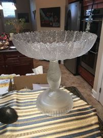 EARLY AMERICAN PRESSED GLASS COMPOTE
