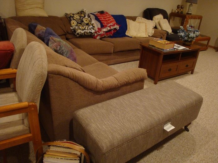 padded bench, corner sofa, amish style coffee table