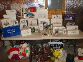 Dept 56 Snow Village - Santa Bears