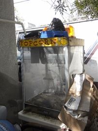 VINTAGE POPCORN MACHINE