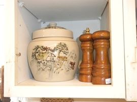 VTG COOKIE JAR