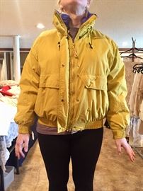 This is an Eddie Bauer jacket can be worn THREE WAYS. THIS AND NEXT TWO PICS ARE ALL THE SAME JACKET. 