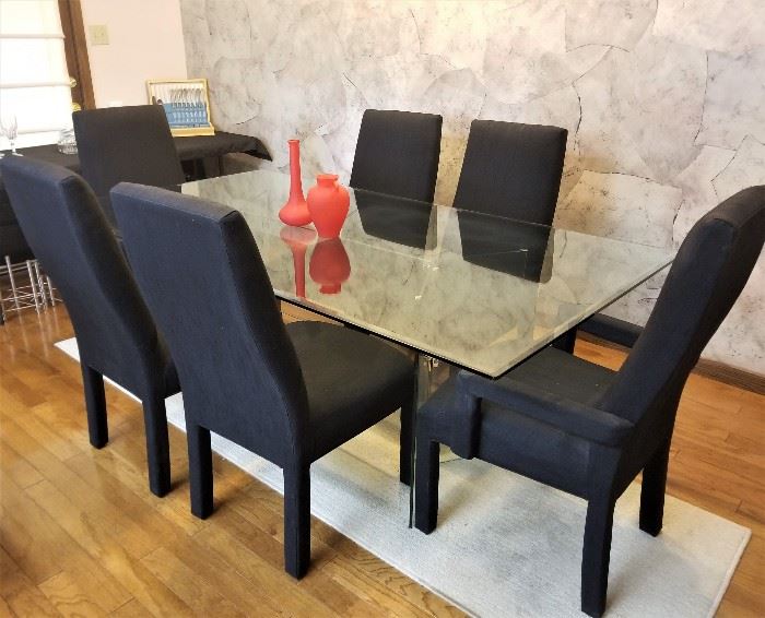 BEAUTIFUL Heavy Beveled Glass MCM DIning table with elegant black chairs