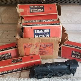Vintage Lionel Train engine and cars