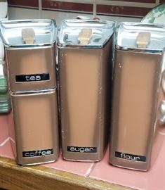 Cool Vintage 4 piece tin Canister set