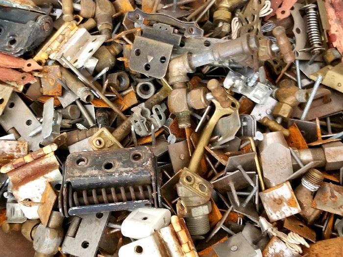 TONS OF MISC VINTAGE HARDWARE