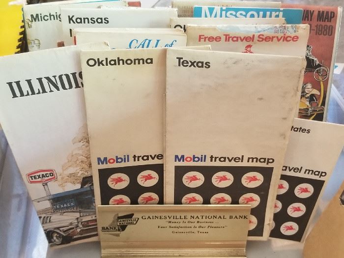 Vintage Mobil State Maps & other vintage MOBIL paper collectibes