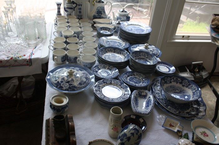 Blue and white dishes from Scotland