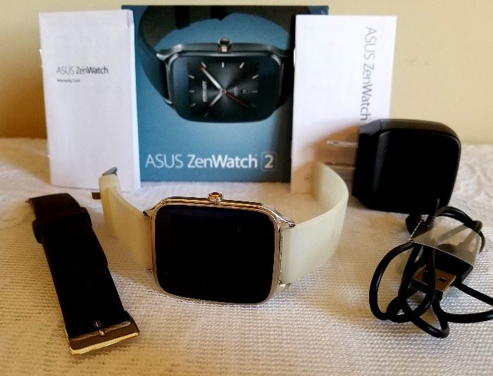 ASUS ZenWatch 2  smart watch.  Excellent condition, barely used!