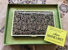 Sear vintage manicure set