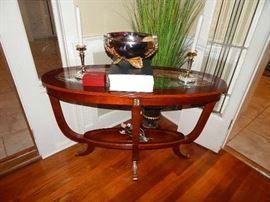  nice oval table