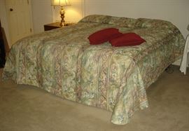 King size Simmons premium mattress set