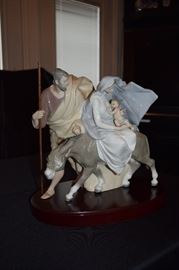 LLADRO # 1610 Flight To Egypt with stand and box