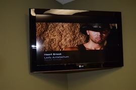 31 Inch LG TV