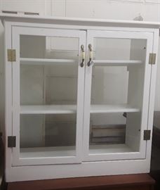 White cabinet