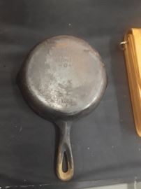 Wagner Ware Skillet cast iron