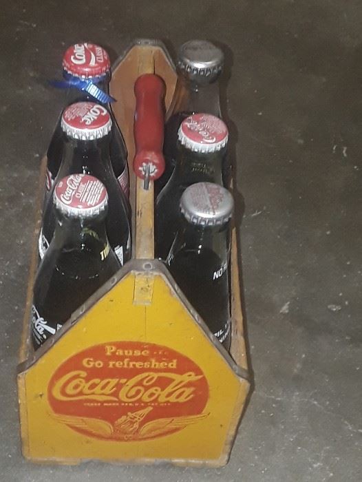 1940's-50's wooden Coke carrier with Bottles
