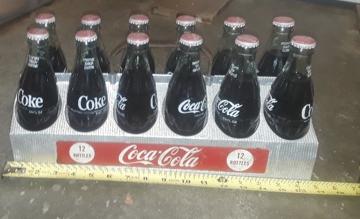Rare Vintage 1950's Metal Coca-Cola 12 -Pack bottle carrier w/ 12 bottles