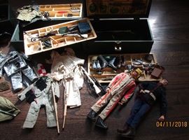 GI JOE dolls and lockers