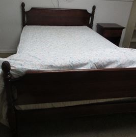 full size mahogany bed