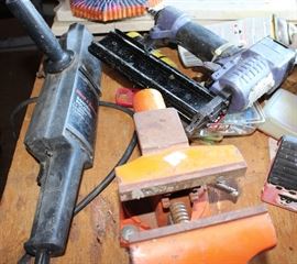 grinder, nailer, vise