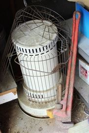 Kerosene heater, large Rigid pipe wrench