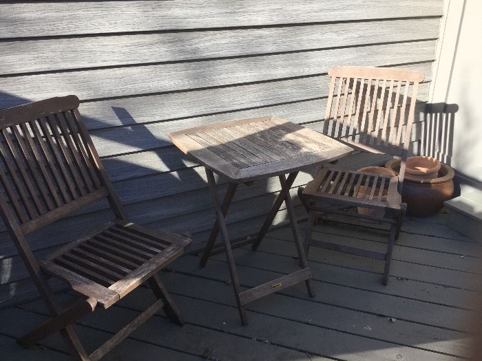Outdoor patio teak table/2 chairs