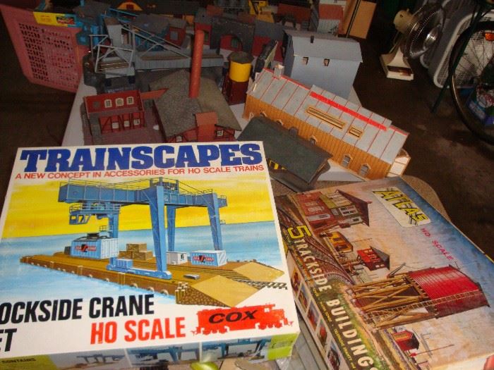 Vintage Model Train Sets~HO Scale